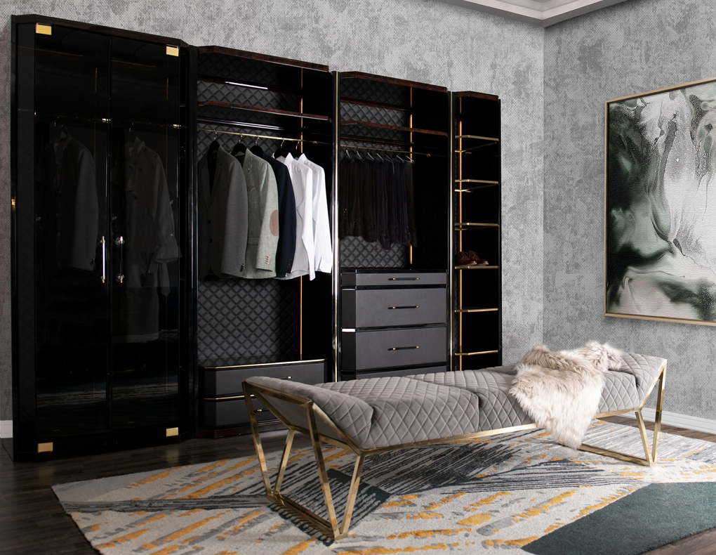 Stylish Bedrooms and Closets